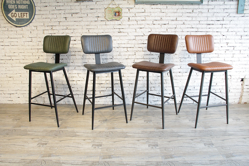 Aviator Bar Stool    BLack