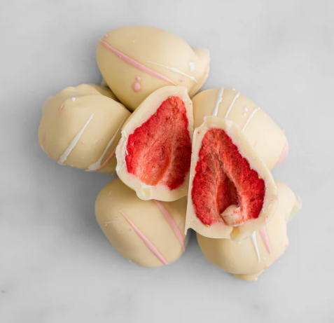 Christmas Freeze dried Strawberries White Chocolate