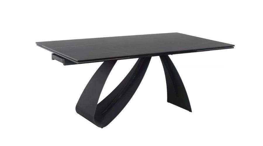 Diuna Ceramic Dining table